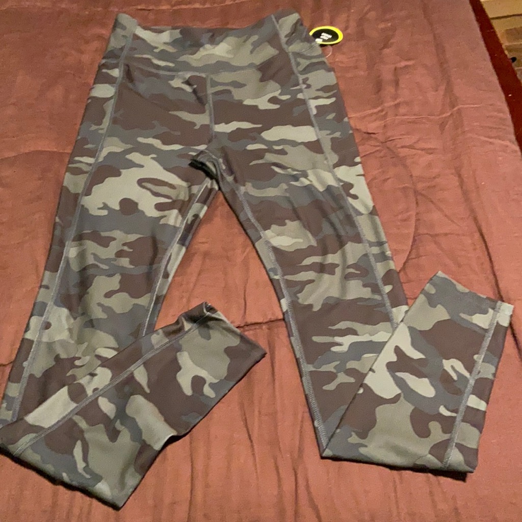 Athletic Brand Nwt
